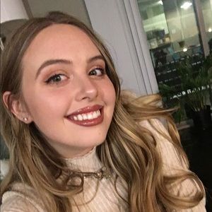 Meet your Posher, Mackenzie